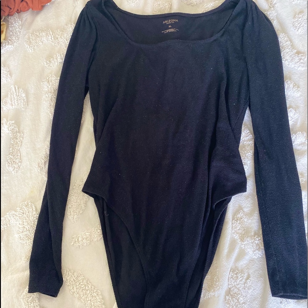 Square neckline body suit